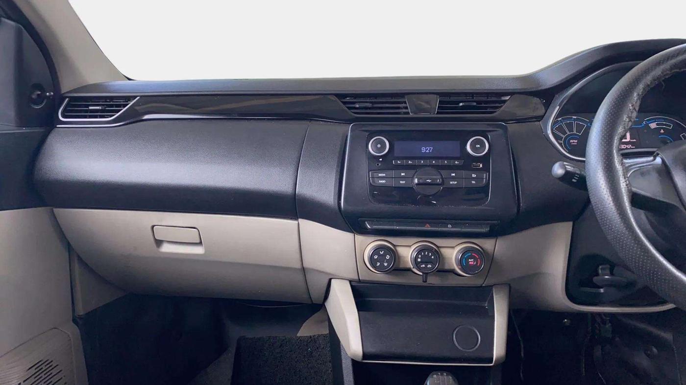 2019 Renault TRIBER RXL MT, Petrol, Manual, 83,217 km, Air Conditioner