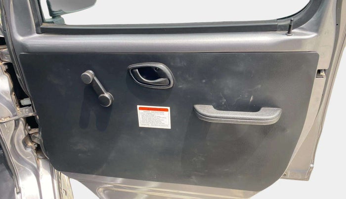 2023 Maruti Eeco 5 STR AC CNG, CNG, Manual, 16,215 km, Driver Side Door Panels Control
