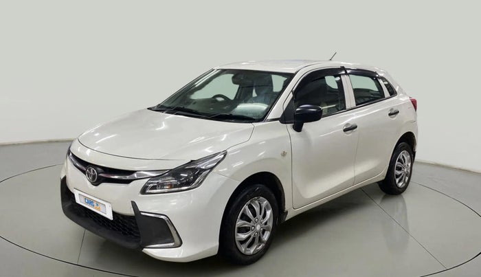 2022 Toyota Glanza E, Petrol, Manual, 34,508 km, Left Front Diagonal