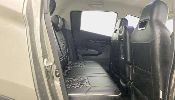 2019 Mahindra KUV 100 NXT K8 P 6 STR, Petrol, Manual, 13,446 km, Right Side Rear Door Cabin