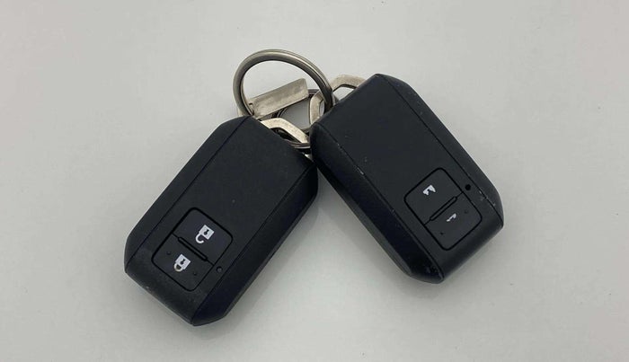 2020 Maruti Baleno ZETA PETROL 1.2, Petrol, Manual, 20,223 km, Key Close Up