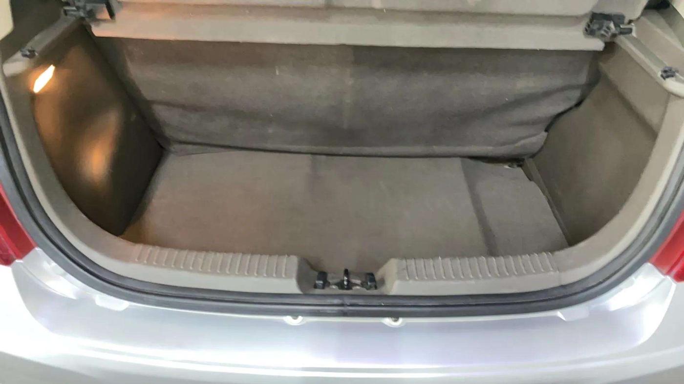 2013 Hyundai i10 SPORTZ 1.2, Petrol, Manual, 19,259 km, Boot Inside