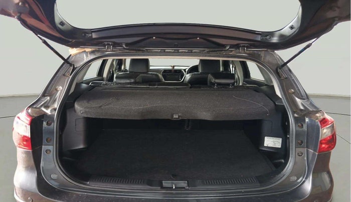 2018 Maruti S Cross ZETA 1.3, Diesel, Manual, 58,406 km, Boot Inside