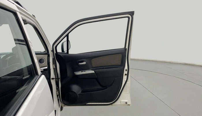2015 Maruti Wagon R 1.0 LXI, CNG, Manual, 98,795 km, RHS Front Door