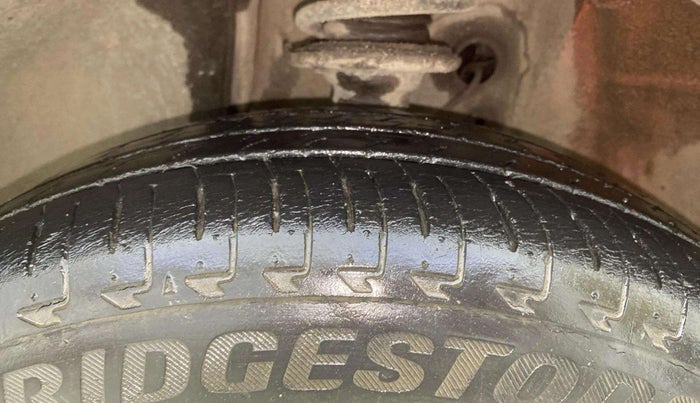 2017 Maruti IGNIS DELTA 1.2 AMT, Petrol, Automatic, 25,313 km, Left Front Tyre Tread