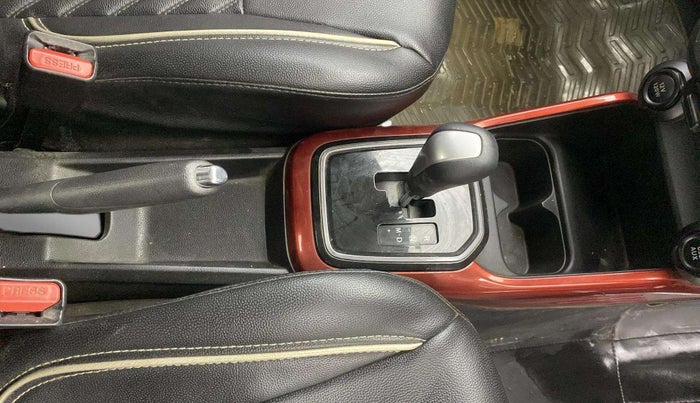 2017 Maruti IGNIS DELTA 1.2 AMT, Petrol, Automatic, 25,313 km, Gear Lever