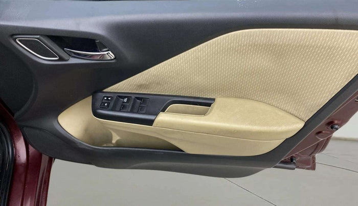 2018 Honda City 1.5L I-VTEC V MT, Petrol, Manual, 86,079 km, Driver Side Door Panels Control