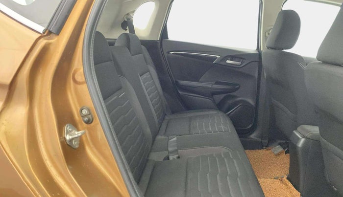 2021 Honda WR-V 1.5L I-DTEC VX MT, Diesel, Manual, 74,497 km, Right Side Rear Door Cabin