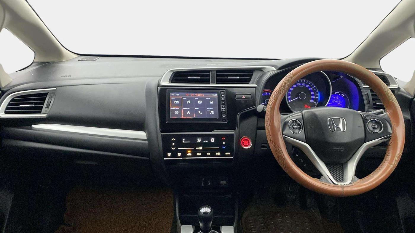 2021 Honda WR-V 1.5L I-DTEC VX MT, Diesel, Manual, 74,497 km, Dashboard
