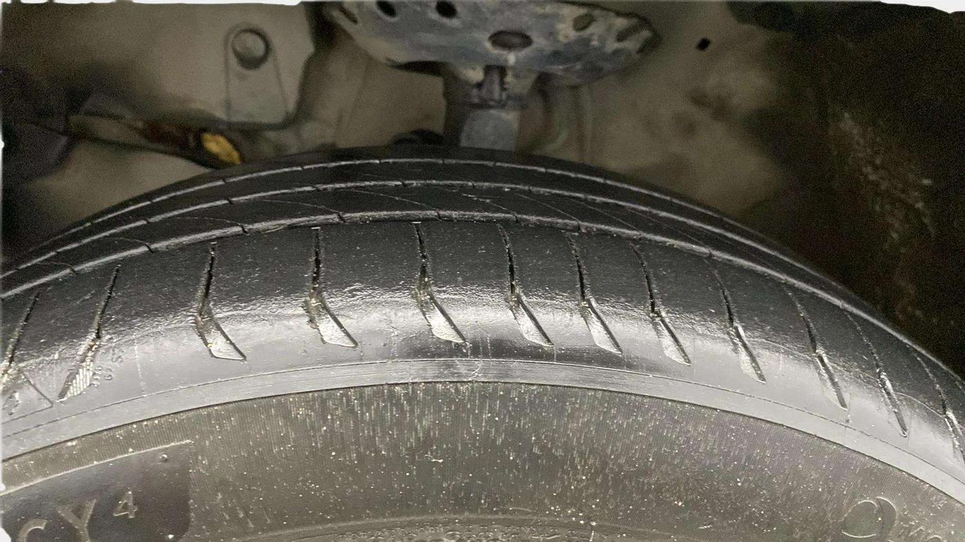 2021 Honda WR-V 1.5L I-DTEC VX MT, Diesel, Manual, 74,497 km, Left Front Tyre Tread