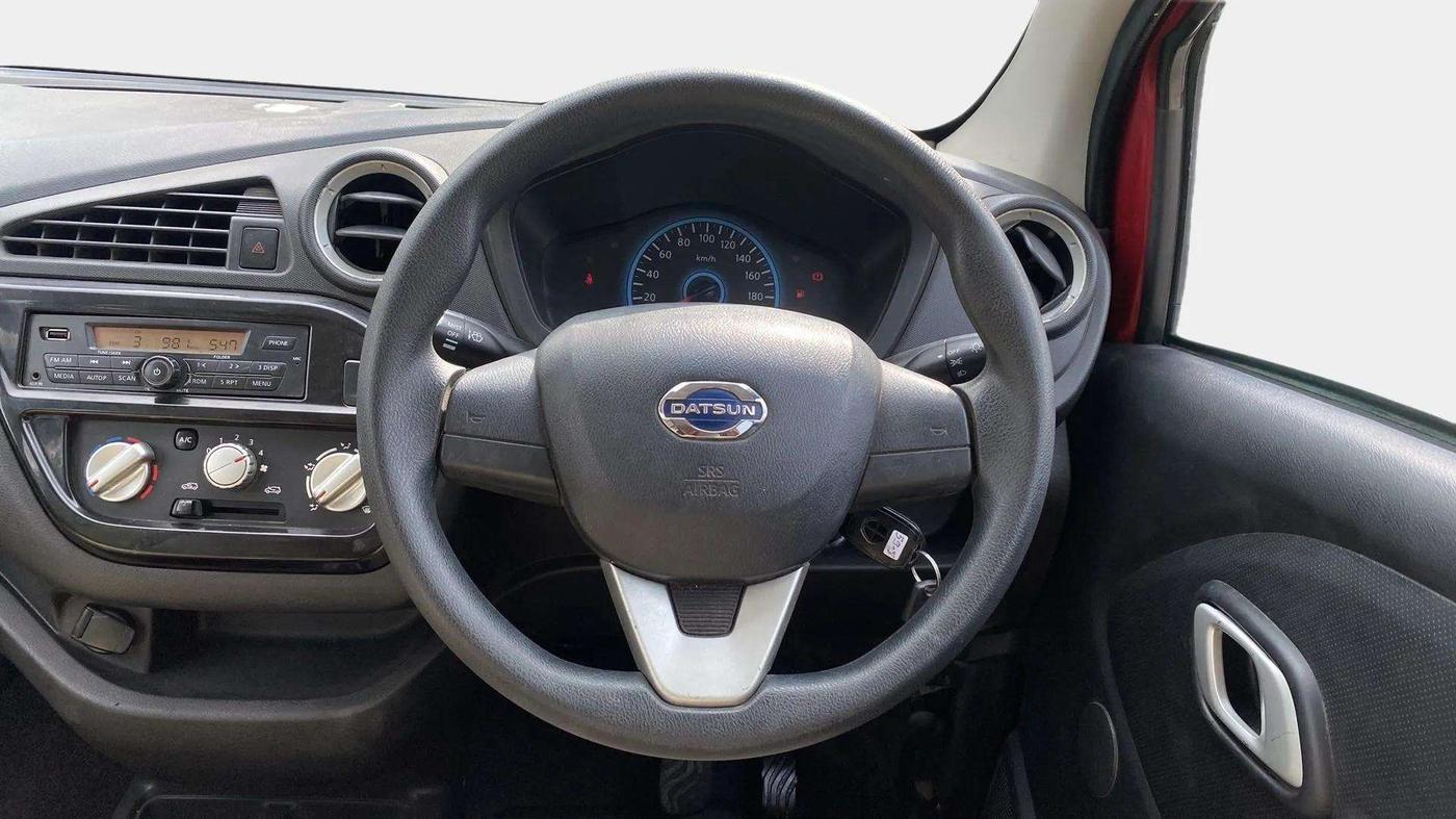2019 Datsun Redi Go S 1.0 AMT, Petrol, Automatic, 30,508 km, Steering Wheel Close Up