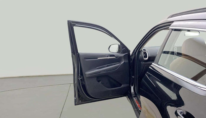 2022 KIA SONET HTK PLUS 1.2, Petrol, Manual, 18,077 km, LHS Front Door