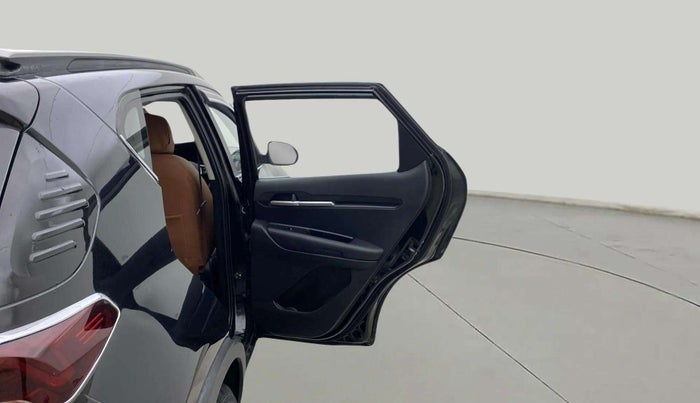 2022 KIA SONET HTK PLUS 1.2, Petrol, Manual, 18,077 km, RHS Rear Door