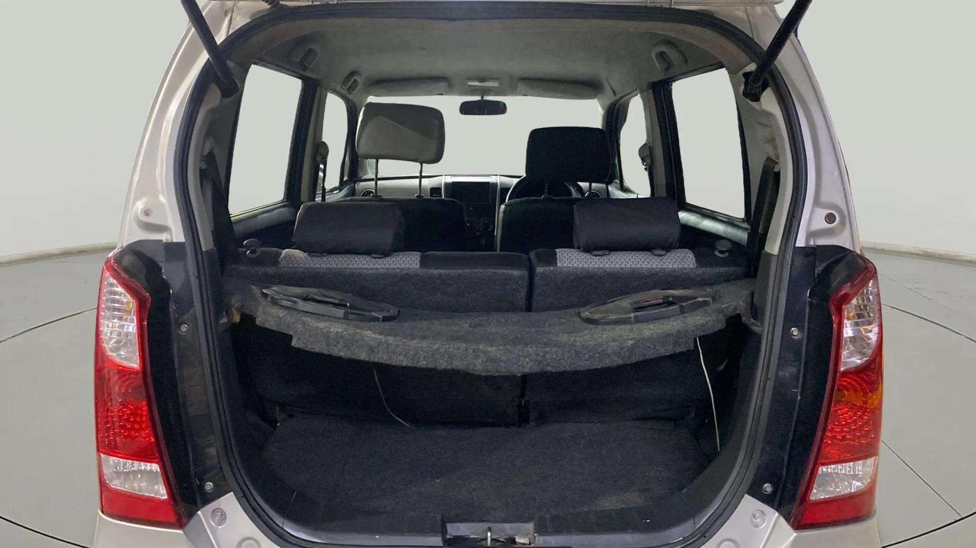 2012 Maruti Wagon R 1.0 LXI, Petrol, Manual, 37,980 km, Boot Inside