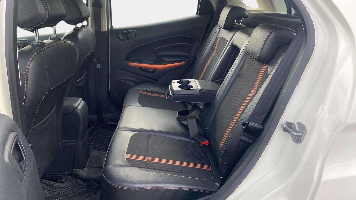 2019 Ford Ecosport TITANIUM 1.0L ECOBOOST SPORTS(SUNROOF), Petrol, Manual, 62,650 km, Right Side Rear Door Cabin