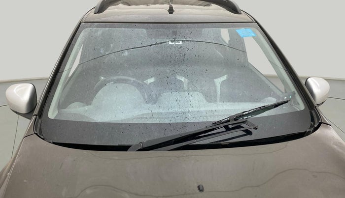 2017 Renault Kwid RXT 1.0 AMT (O), Petrol, Automatic, 33,941 km, Front Windshield