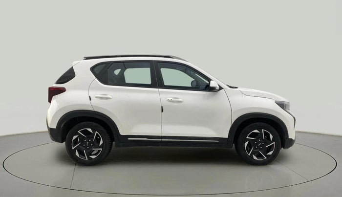 2024 KIA SONET HTX 1.5 AT, Diesel, Automatic, 37,702 km, Right Side View