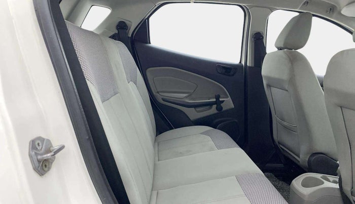 2017 Ford Ecosport AMBIENTE 1.5L DIESEL, Diesel, Manual, 90,208 km, Right Side Rear Door Cabin