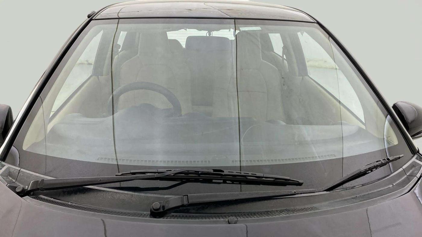 2015 Honda Brio S MT, Petrol, Manual, 54,489 km, Front Windshield
