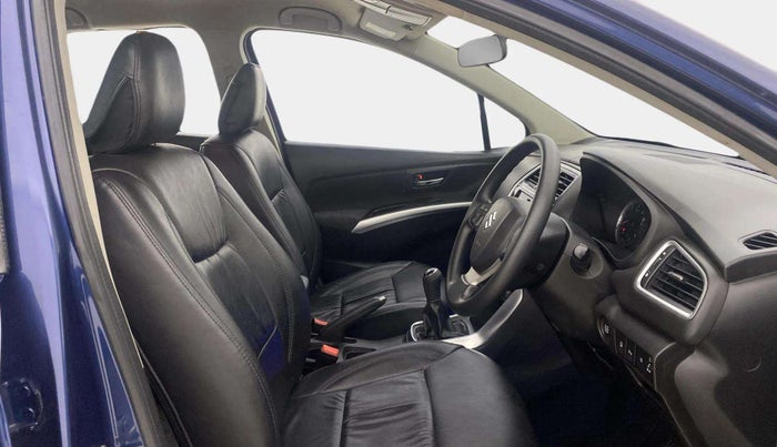 2017 Maruti S Cross ZETA 1.3, Diesel, Manual, 25,747 km, Right Side Front Door Cabin