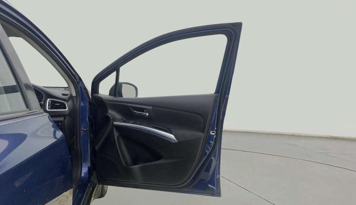 2017 Maruti S Cross ZETA 1.3, Diesel, Manual, 25,747 km, RHS Front Door