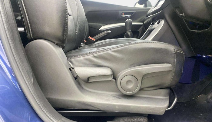 2017 Maruti S Cross ZETA 1.3, Diesel, Manual, 25,747 km, Driver Side Adjustment Panel