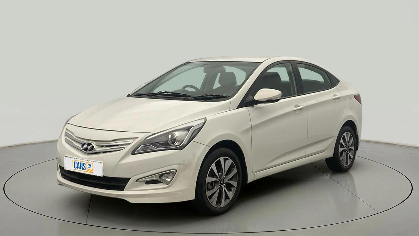 2016 Hyundai Verna FLUIDIC 4S 1.6 VTVT SX, Petrol, Manual, 35,707 km, Left Front Diagonal