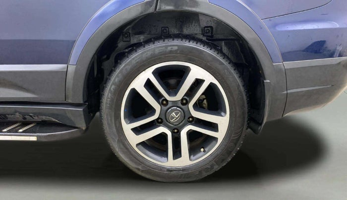 2017 Tata Hexa XT 4X2 7 STR, Diesel, Manual, 82,485 km, Left Rear Wheel