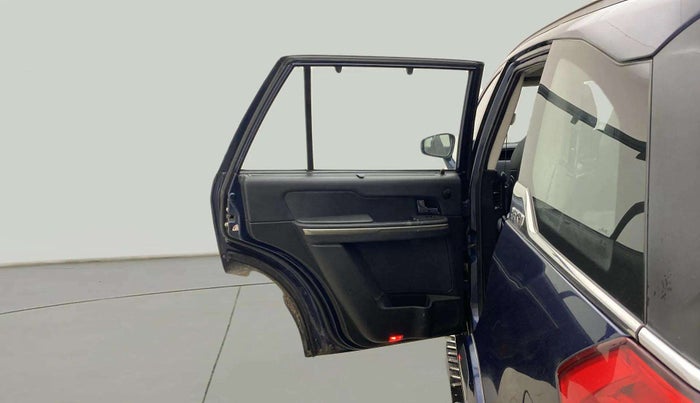 2017 Tata Hexa XT 4X2 7 STR, Diesel, Manual, 82,485 km, LHS Rear Door