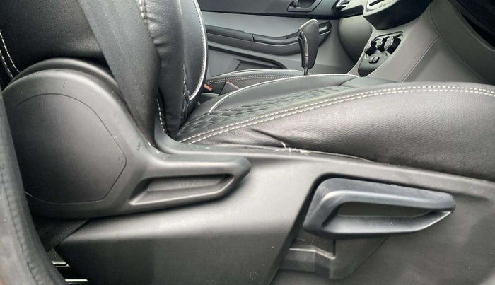 2023 Tata Tiago XTA PETROL, Petrol, Automatic, 8,087 km, Driver Side Adjustment Panel