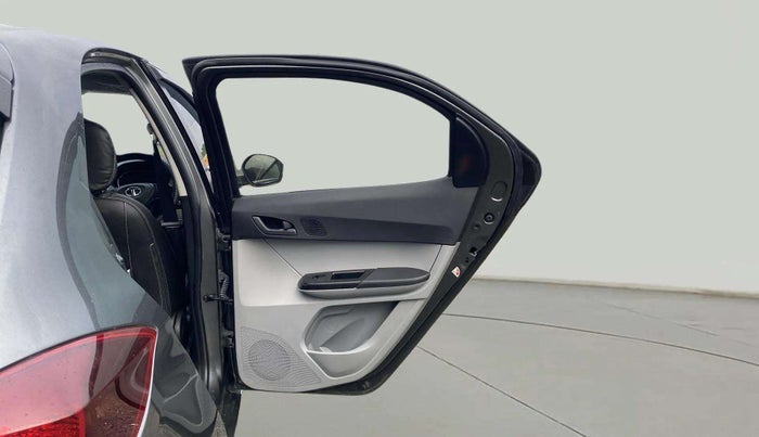 2023 Tata Tiago XTA PETROL, Petrol, Automatic, 8,087 km, RHS Rear Door