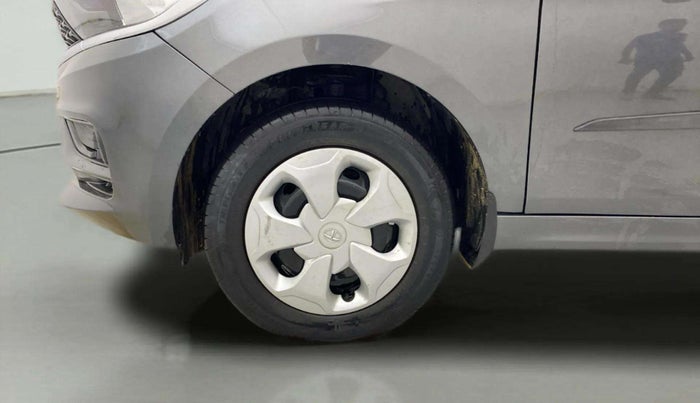 2021 Tata Tiago XT PETROL, Petrol, Manual, 29,906 km, Left Front Wheel