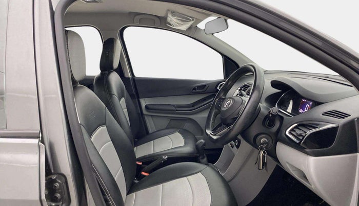 2021 Tata Tiago XT PETROL, Petrol, Manual, 29,906 km, Right Side Front Door Cabin