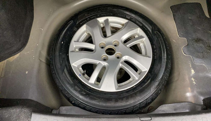 2013 Maruti Swift Dzire ZXI, Petrol, Manual, 50,852 km, Spare Tyre