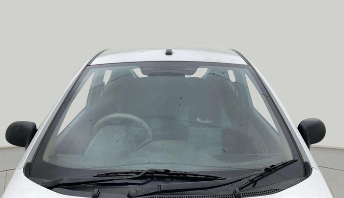 2018 Hyundai Eon ERA +, Petrol, Manual, 1,00,253 km, Front Windshield