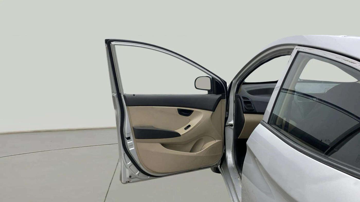 2018 Hyundai Eon ERA +, Petrol, Manual, 1,00,253 km, LHS Front Door