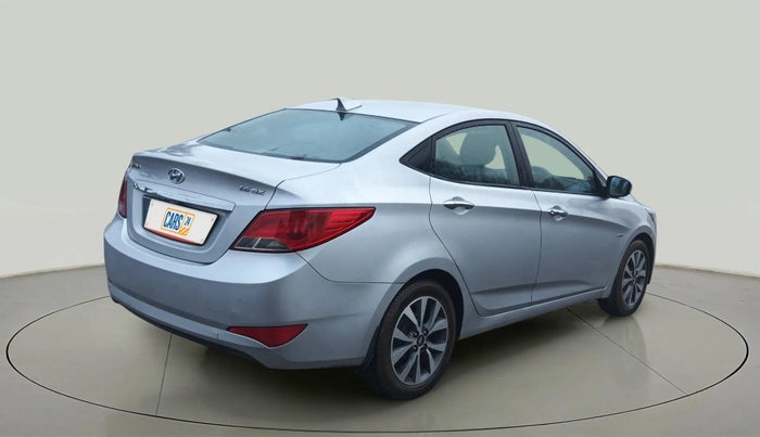 2016 Hyundai Verna 1.6 CRDI SX, Diesel, Manual, 1,19,328 km, Right Back Diagonal