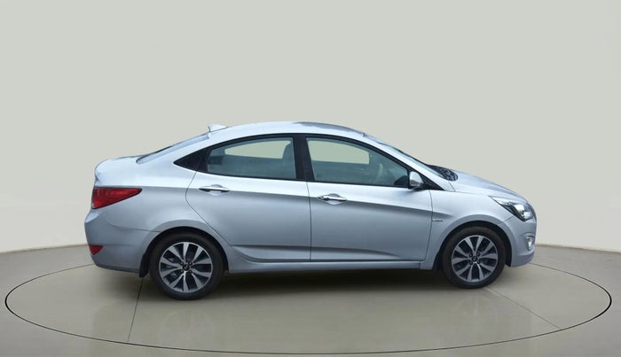 2016 Hyundai Verna 1.6 CRDI SX, Diesel, Manual, 1,19,328 km, Right Side View