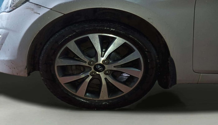 2016 Hyundai Verna 1.6 CRDI SX, Diesel, Manual, 1,19,328 km, Left Front Wheel