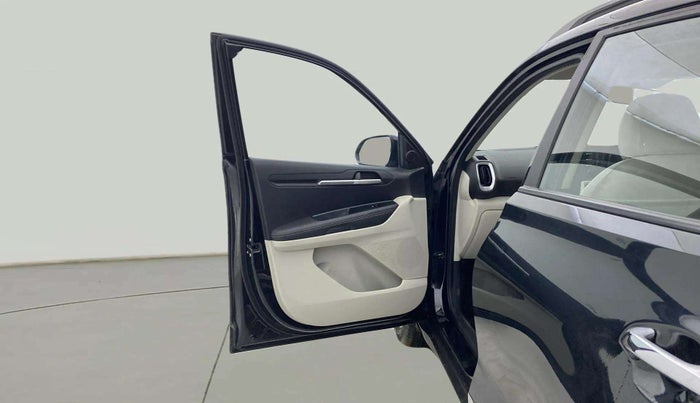 2022 KIA SONET HTX 1.5 AT, Diesel, Automatic, 50,616 km, LHS Front Door