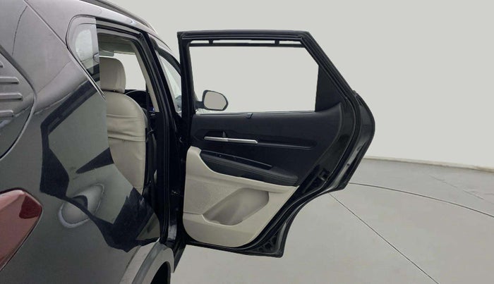 2022 KIA SONET HTX 1.5 AT, Diesel, Automatic, 50,616 km, RHS Rear Door