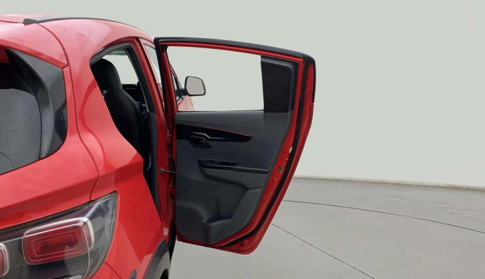 2018 Mahindra KUV 100 NXT K4+ P 6 STR, Petrol, Manual, 72,242 km, RHS Rear Door