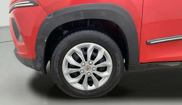 2018 Mahindra KUV 100 NXT K4+ P 6 STR, Petrol, Manual, 72,242 km, Left Front Wheel