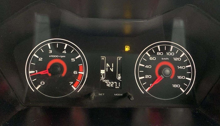 2018 Mahindra KUV 100 NXT K4+ P 6 STR, Petrol, Manual, 72,242 km, Odometer Image