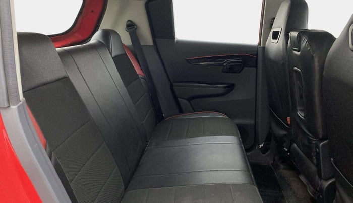 2018 Mahindra KUV 100 NXT K4+ P 6 STR, Petrol, Manual, 72,242 km, Right Side Rear Door Cabin