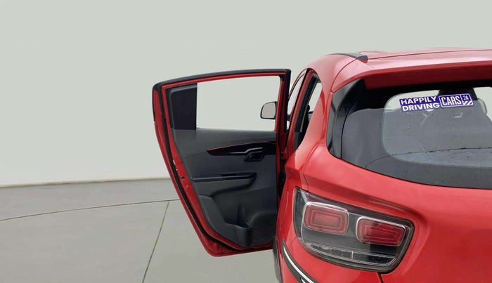 2018 Mahindra KUV 100 NXT K4+ P 6 STR, Petrol, Manual, 72,242 km, LHS Rear Door