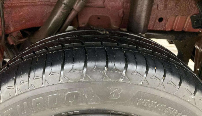 2018 Mahindra KUV 100 NXT K4+ P 6 STR, Petrol, Manual, 72,242 km, Left Rear Tyre Tread