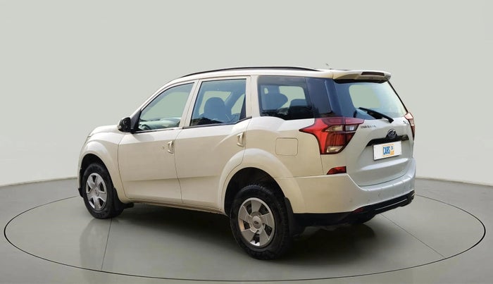 2018 Mahindra XUV500 W3, Diesel, Manual, 1,01,733 km, Left Back Diagonal