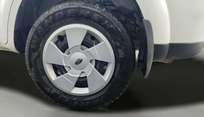 2018 Mahindra XUV500 W3, Diesel, Manual, 1,01,733 km, Left Rear Wheel