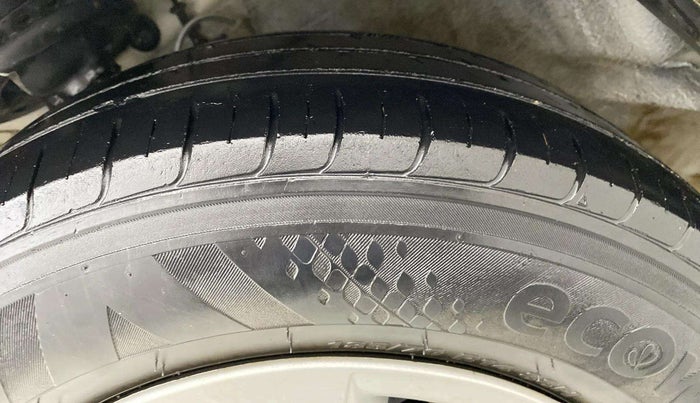 2019 Hyundai Elite i20 MAGNA PLUS 1.2, Petrol, Manual, 38,153 km, Left Front Tyre Tread